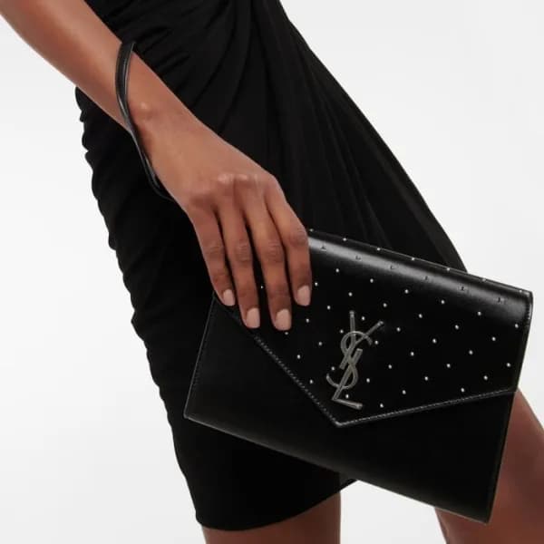 입생로랑 여성 블랙 클러치 - Saint Laurent Womens Black Clutch… - 1