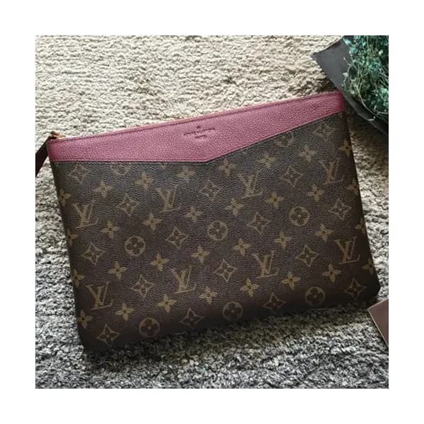 Louis Vuitton Daily Pouch MonogramClutch Bag,29.5c… - 1