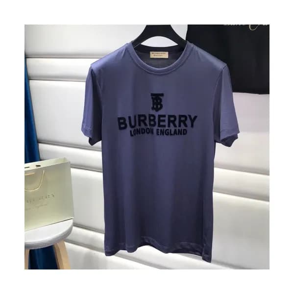 Burberry 2019 Mens Logo Cotton Short Sleeved Tshir… - 1