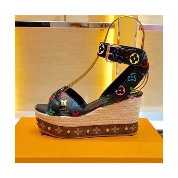 Louis Vuitton 2019 Ladies Leather Wedge Sandal - 루… - 1