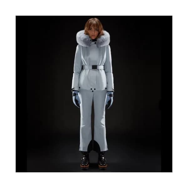 Moncler 2019 Womens Patch Logo Modern Duck Down Sh… - 1