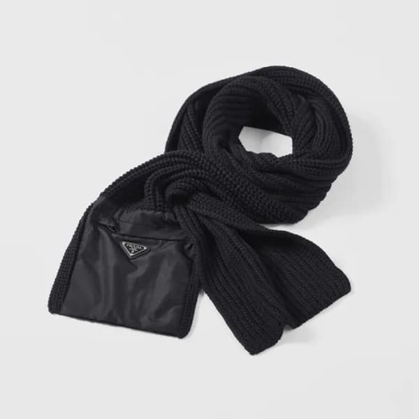 프라다 남/녀 블랙 머플러 - Prada Unisex Black Muffler - pr18… - 1