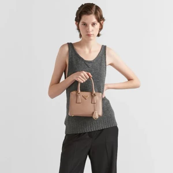 프라다 여성 갤러리아 사피아노 미니 백 - Prada Womens Galleria Mini… - 1