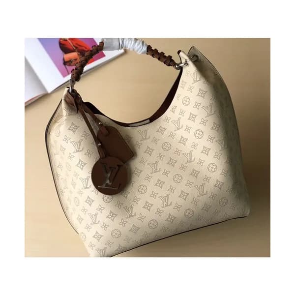 [베이직 아이템]Louis Vuitton 2019 Women Carmel Hobo Tote… - 1