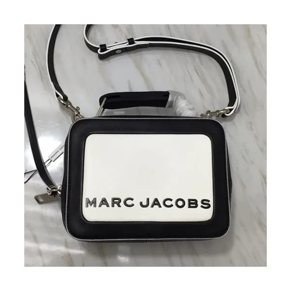 Mark Jacobs 2019 Leather Women Box Tote Shoulder B… - 1
