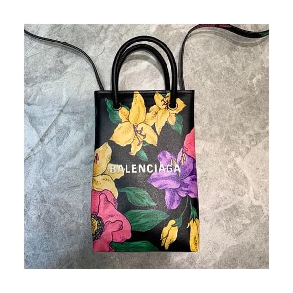 Balenciaga 2020 Leather Super Mini Tote Shoulder B… - 1
