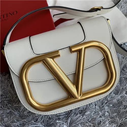 [발렌티노]Valentino 2021 Women's Garavani Supervee… - 1