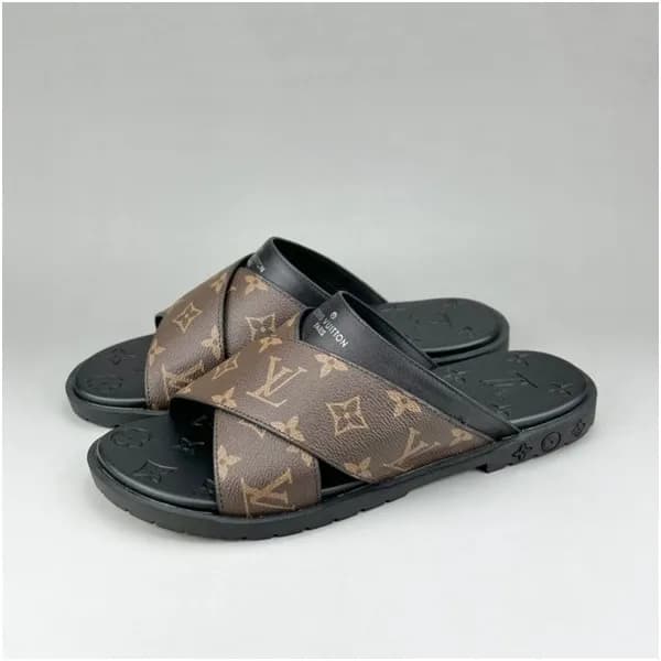 루이비통 남성 이니셜 브라운 슬리퍼 - Mens Brown Slippers - lou042… - 1