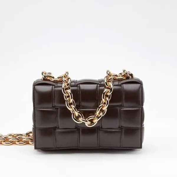 보테가베네타 여성용 쵸코 카세트백 - Womens Choco Cassette Bag - … - 1