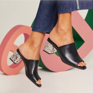 에르메스 여성 블랙 샌들 - Hermes Womens Black Sandals - he23… - 1