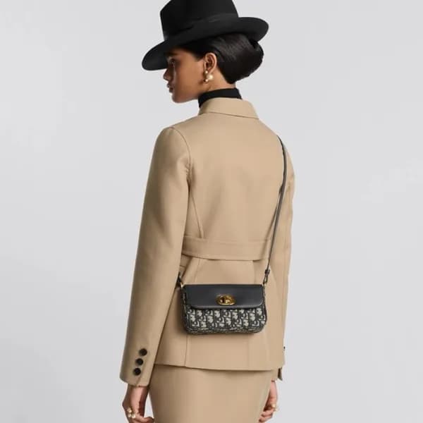 디올 여성 30 몽테뉴 에비뉴 이스트 웨스트 - Dior Womens 30 Montaign… - 1