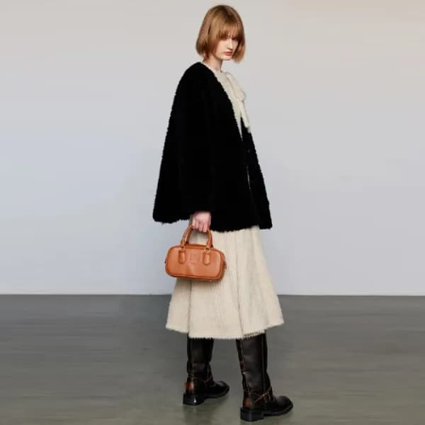 미우미우 여성 아르카디 미니백 - Miumiu Womens Arcadie Mini Bag … - 1