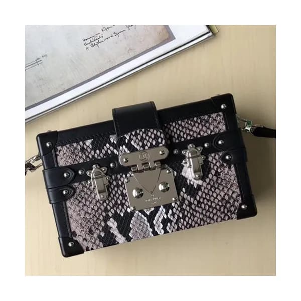 Louis Vuitton Petite Malle Shoulder Bag,18.5cm - 루… - 1