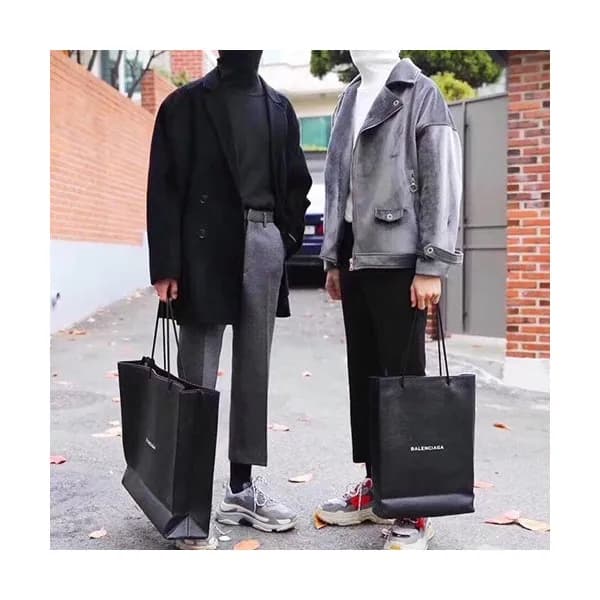 Balenciaga 2019 Leather Medium Tote Shoulder Shopp… - 1