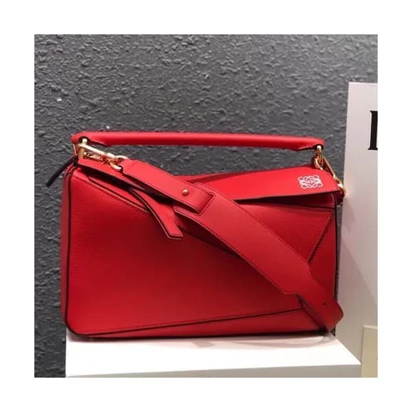 Loewe 2019 Puzzle Medium Shoulder Bag, 29CM - 로에베 … - 1