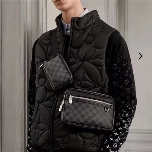 [루이비통]Louis Vuitton 2021 Men's Leather Messang… - 1