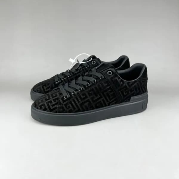 발망 남성 트렌디 블랙 스니커즈 - Balmain Mens Black Sneakers - … - 1