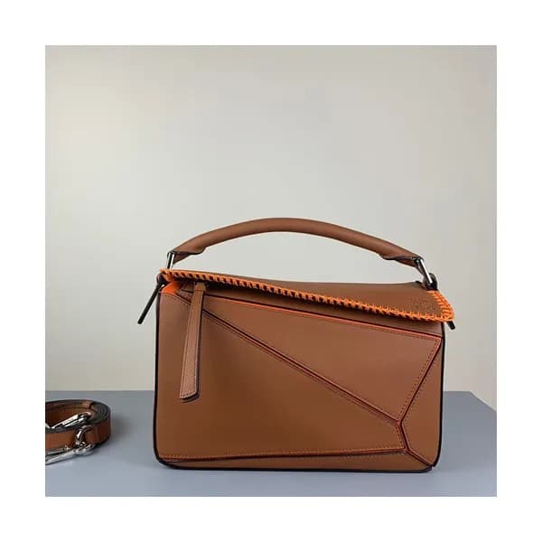 Loewe 2019 Puzzle Small Shoulder Bag, 24CM - 로에베 2… - 1