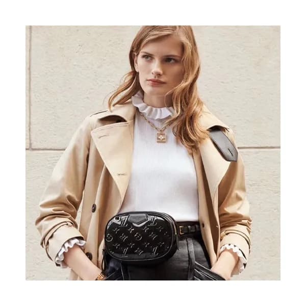 Louis Vuitton 2019 Monogram Vernis Leather Hip Sac… - 1
