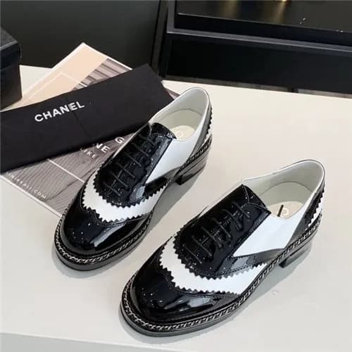 Chanel 2020 Women's Leather Loafer - 샤넬 2020 여… - 1