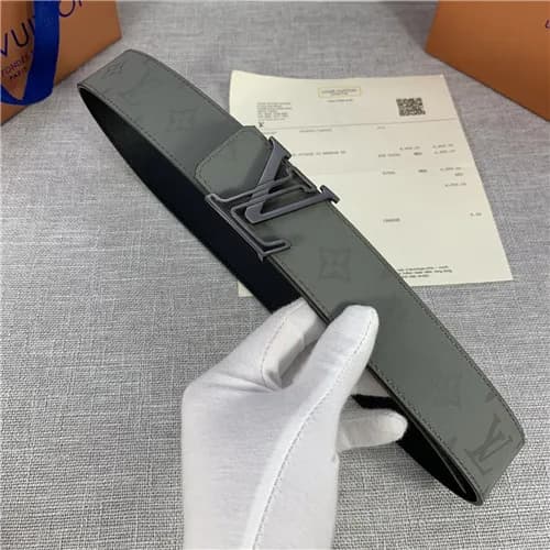 Louie Vuitton 2021 Men's Leather Belt,4.0cm,LO… - 1