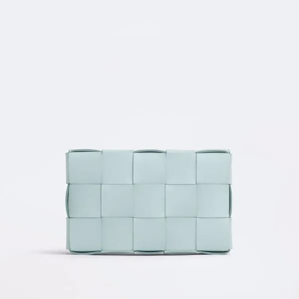 보테가 여성 블루 카세트백 - Womens Blue Cassette Bag - bv0336… - 1