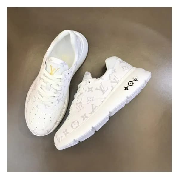 루이비통 남성 화이트 스니커즈 - Louis vuitton Mens White Sneake… - 1