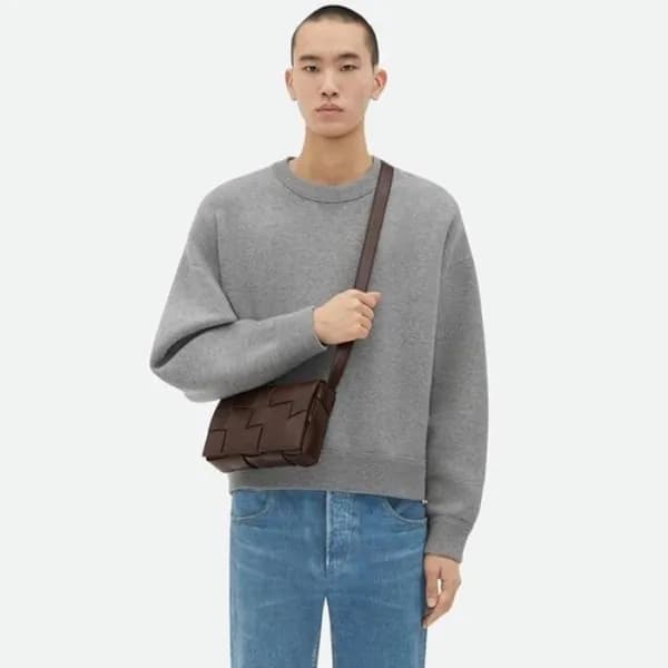 보테가베네타 남성 쵸코 카세트백 - Bottega Veneta Mens Choco Cass… - 1