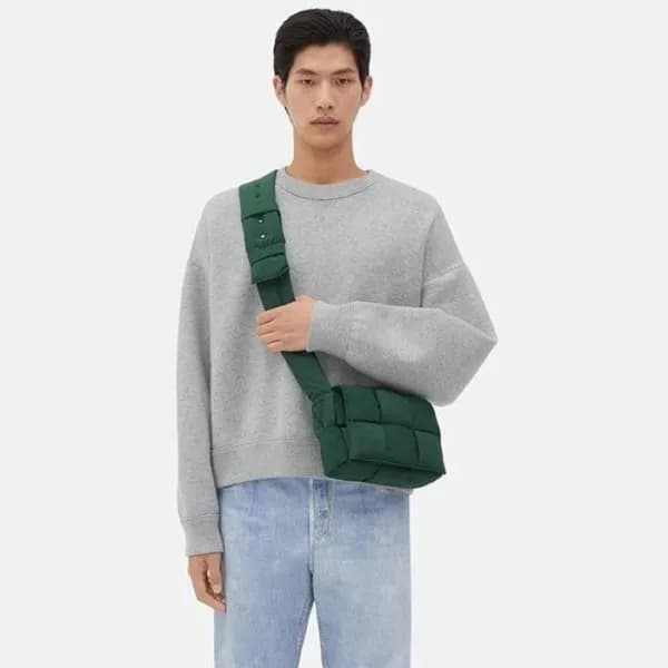 보테가 베네타 남/녀 그린 크로스백 - Bottega Veneta Unisex Green … - 1
