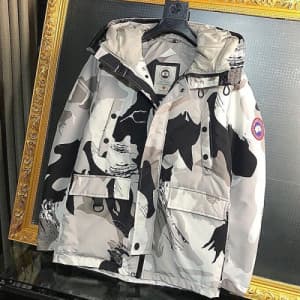 Canada Goose 2018 Mens Logo Down Padding - 캐나다구스 남… - 1