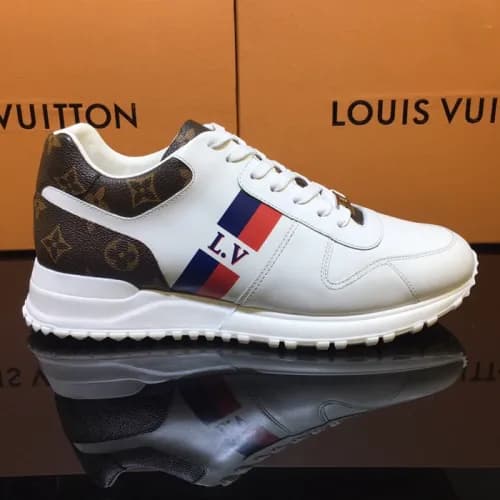 [매장판] Louis Vuitton 2019 Mens Monogram Sneakers/Ru… - 1