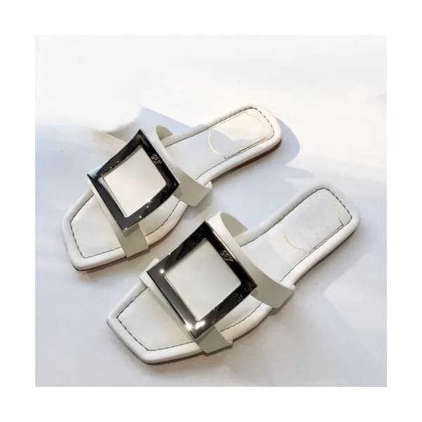 Roger Vivier 2019 Ladies Signature Logo Lamskin Sl… - 1