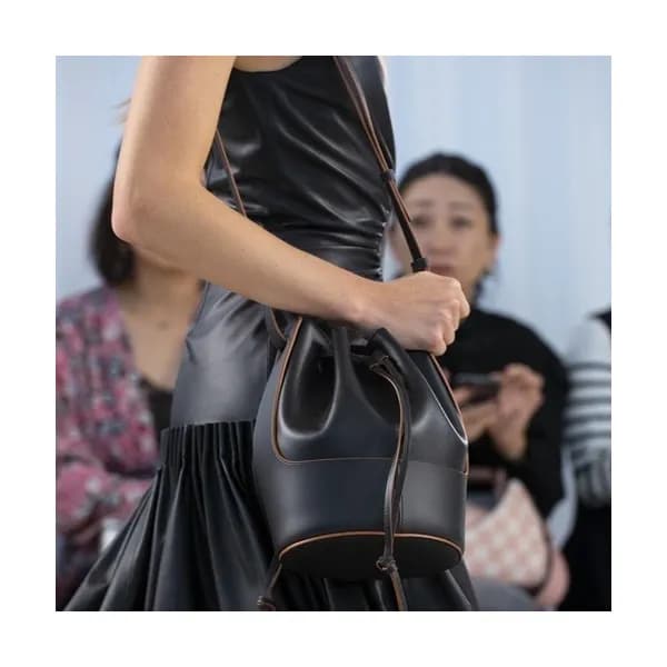 Loewe 2020 Balloon Small Bucket Shoulder Bag - 로에베… - 1