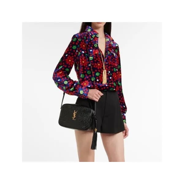 입생로랑 여성 루 카메라 백 - Saint Laurent Womens Lou Camera … - 1