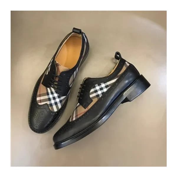 버버리 남성 시그니처 블랙 로퍼 - Burberry Mens Black Loafer - b… - 1