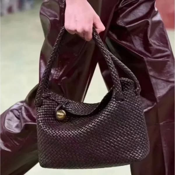 보테가 베네타 여성 초코 토스카 백 - Bottega veneta Womens Choco … - 1