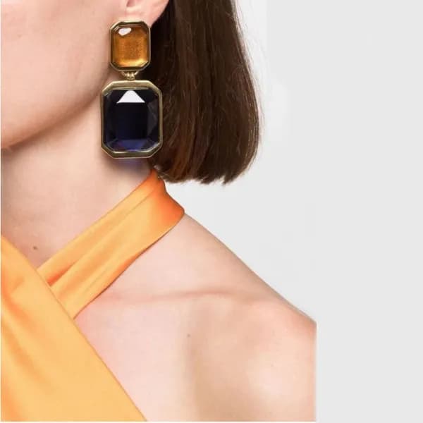 입생로랑 여성 골드 이어링 - Saint Laurent Womens Gold Earring… - 1