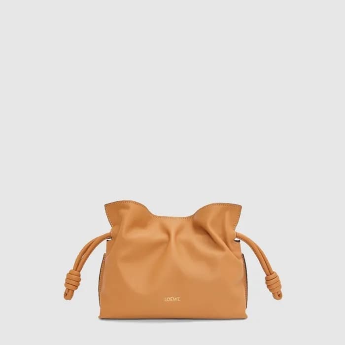 로에베 여성 미니 플라멩코 클러치 - Loewe Womens Mini Flamenco Cl… - 1