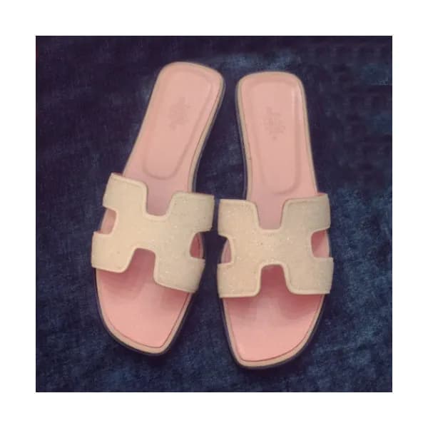 Hermes 2019 Womens Classic Oasis Leather Sandal - … - 1