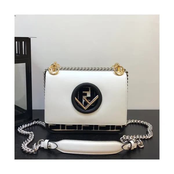 Fendi 2019 Kan I F Mini Chain Shoulder Bag ,19CM -… - 1