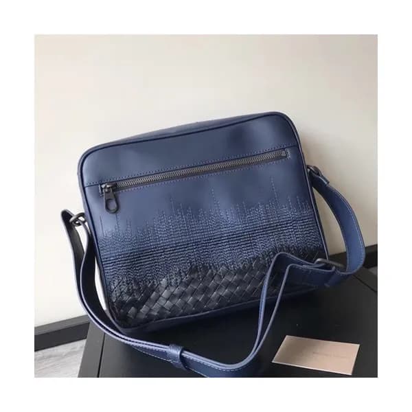 Bottega Veneta Leather Messenger Shoulder Bag,28cm… - 1
