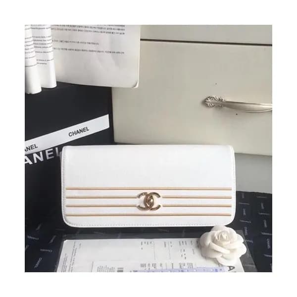 Chanel 2019 Leather Women Clutch Bag ,24CM - 샤넬 20… - 1