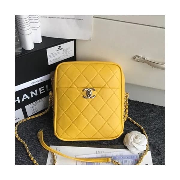 Chanel 2019 Women Camera Shoulder Bag,20CM - 샤넬 2… - 1