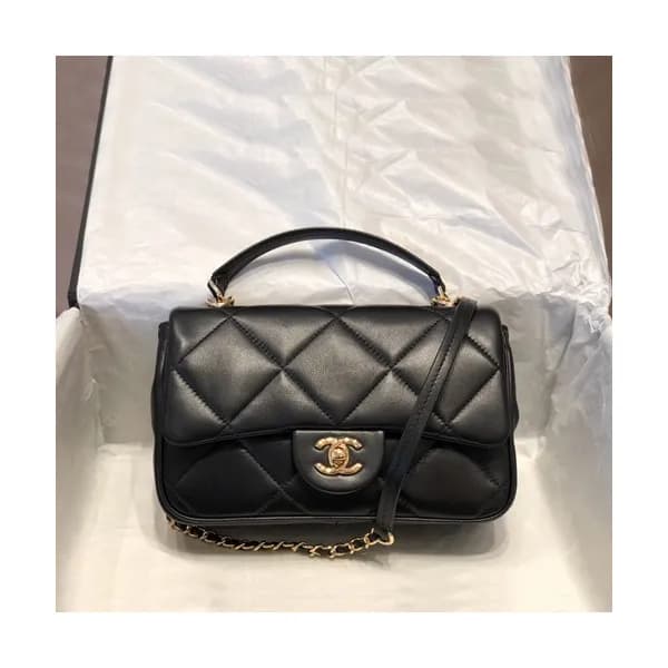 Chanel 2020 Leather Chain Tote Shoulder Bag,22CM -… - 1