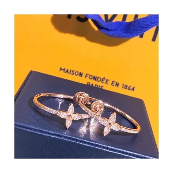 Louis Vuitton 2020 Ladies Earring - 루이비통 2020 여성용… - 1