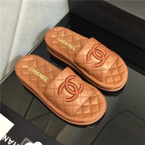 Chanel 2021 CC Logo Leather Slipper - 샤넬 2021 CC로고… - 1