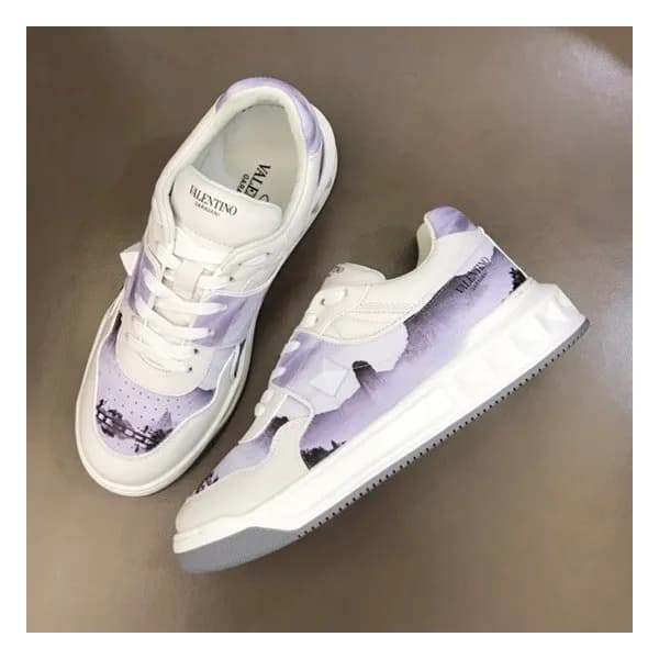 발렌티노 남/녀 스터드 퍼플 스니커즈 - Unisex Purple Sneakers - va… - 1