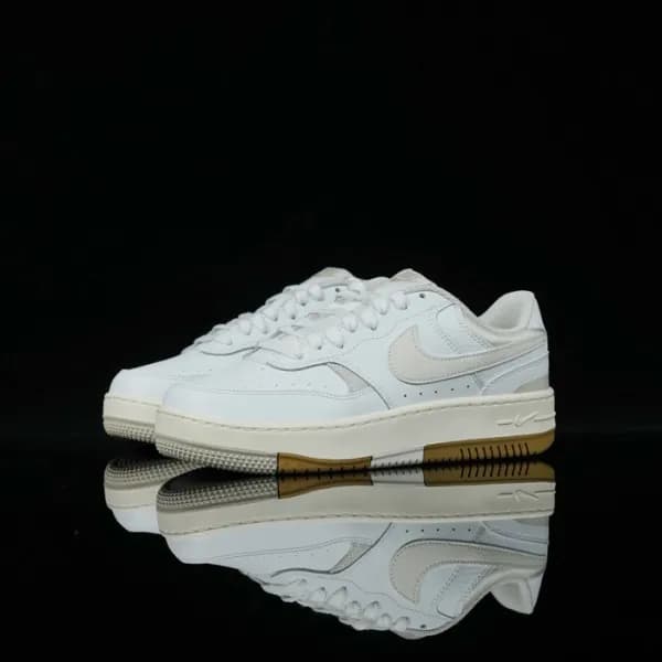나이키 x Concepts 남/녀 화이트 스니커즈 - Nike Unisex White Sn… - 1