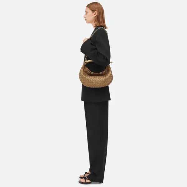 보테가베네타 여성 사딘 초크 - Bottega veneta Womens Sardine Ba… - 1