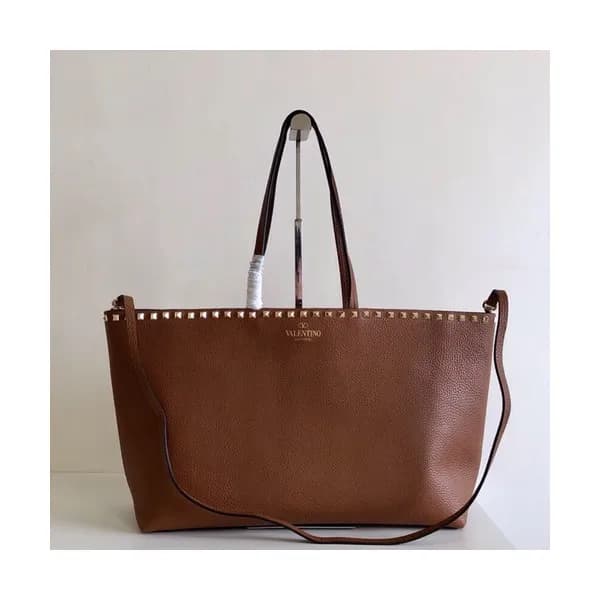 Valentino 2019 Leather Garavani Rockstud Tote Shou… - 1